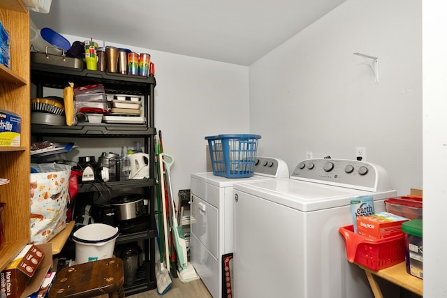 1503 E Dalton Ave, Spokane, WA 99207 - laundry room with separate washer and dryer and wood finished floors