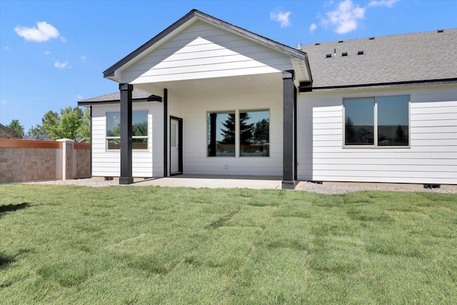 1109 N Country Club Dr Unit 20, Deer Park, WA 99006 - rear view of house featuring roof with shingles and a patio