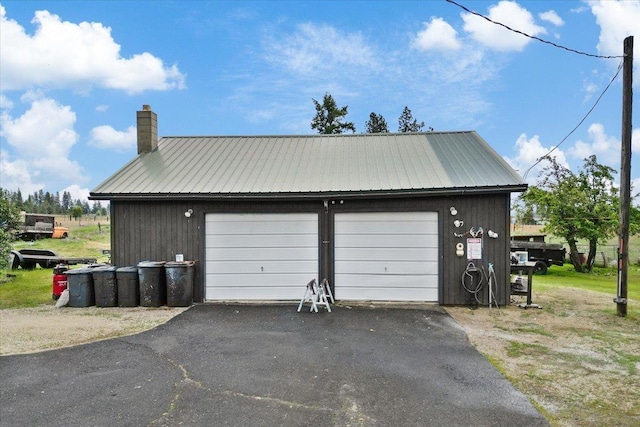 3720 E Bridges Rd, Elk, WA 99009 - view of detached garage