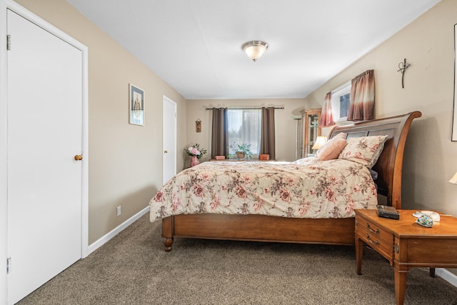 202 W Columbia Ave, Spokane, WA 99205 - bedroom featuring carpet and baseboards