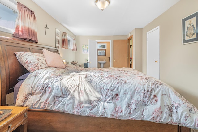 202 W Columbia Ave, Spokane, WA 99205 - view of bedroom