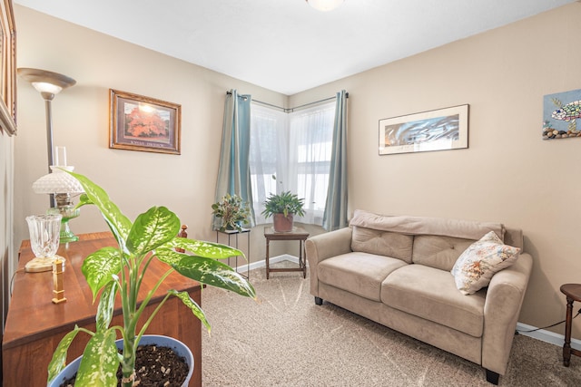 202 W Columbia Ave, Spokane, WA 99205 - carpeted living area featuring baseboards