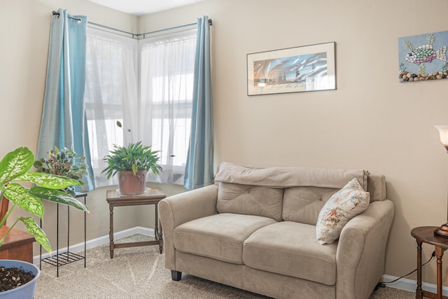 202 W Columbia Ave, Spokane, WA 99205 - sitting room with carpet and baseboards
