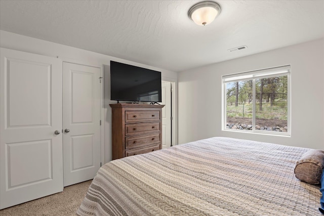 8620 W 8th Ave, Spokane, WA 99224 - bedroom featuring light colored carpet