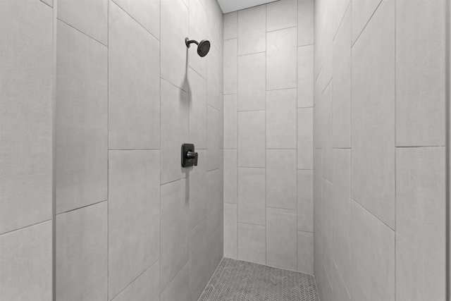 3617 E 1st Ave, Spokane, WA 99202 - full bathroom with tiled shower