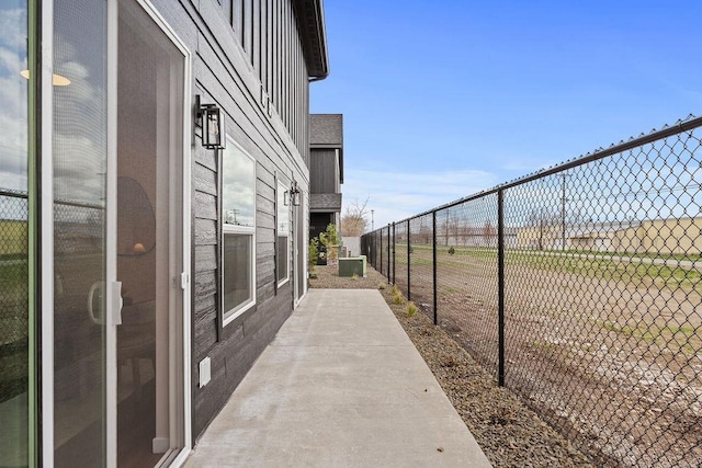 202 S Union Road Building B, Unit 102, Spokane, WA 99206 - view of patio featuring cooling unit