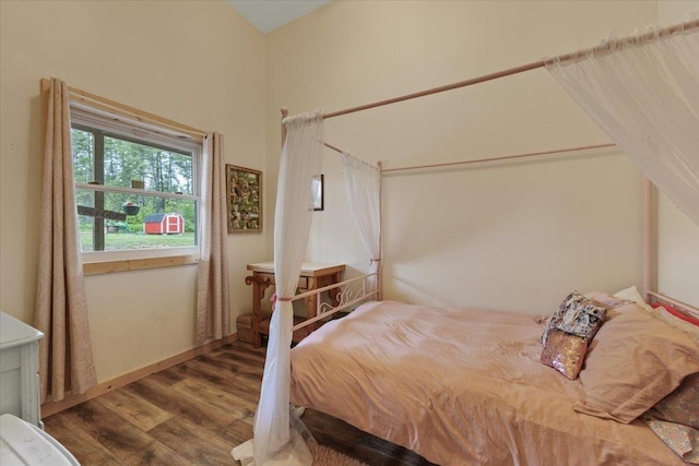 2559F United Copper Mine Rd, Chewelah, WA 99109 - bedroom with wood finished floors
