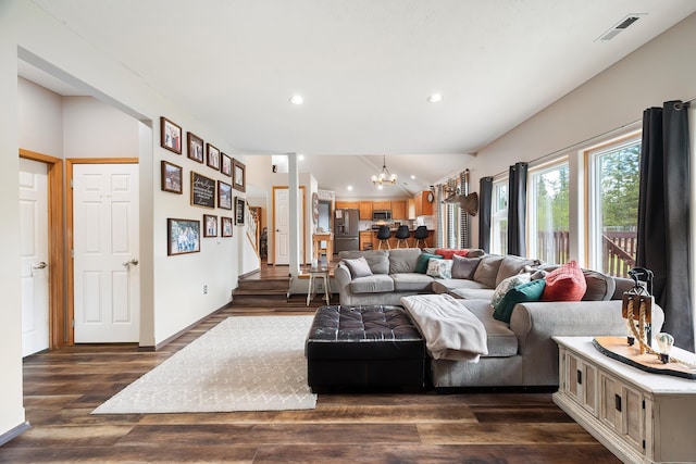 39810 N Hardesty Ln, Elk, WA 99009 - living room featuring dark wood-style floors, a chandelier, recessed lighting, and vaulted ceiling