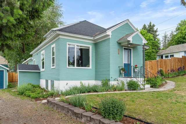 697 N Hofstetter St, Colville, WA 99114 - view of front of home featuring roof with shingles