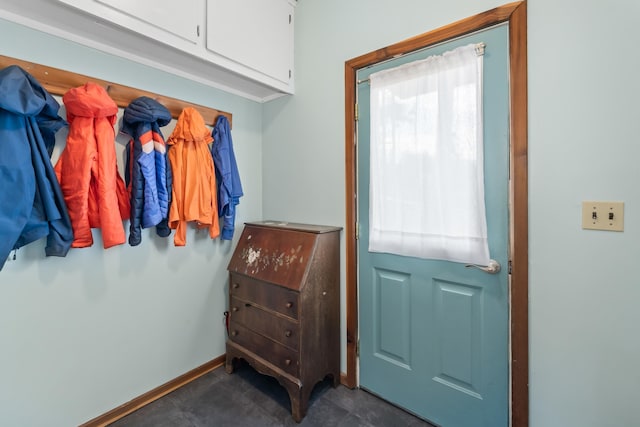 697 N Hofstetter St, Colville, WA 99114 - mudroom featuring baseboards