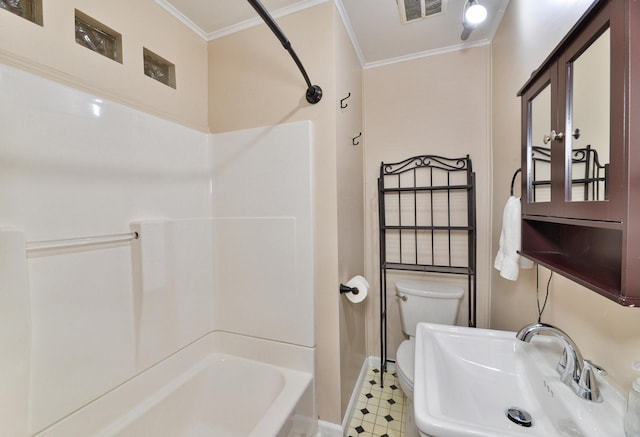 2321 W Boone Ave, Spokane, WA 99201 - full bathroom with a sink, toilet, shower / bathtub combination, ornamental molding, and baseboards