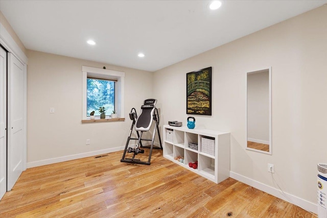 17323 N Lower Greenbluff Rd, Colbert, WA 99005 - exercise area with light wood-style floors, baseboards, and recessed lighting