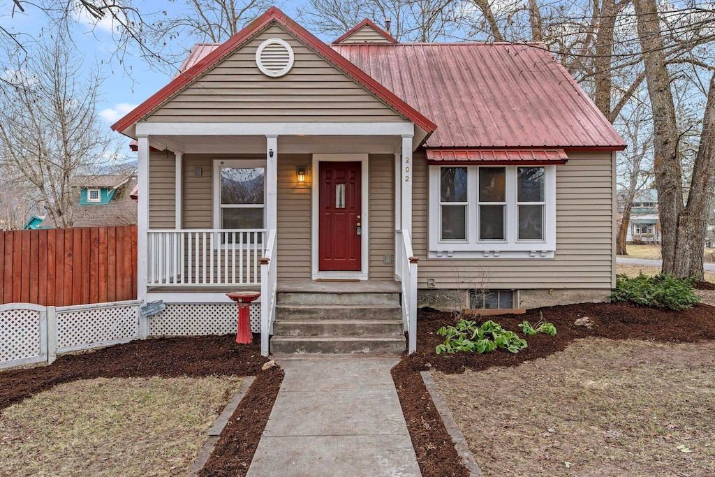 202 S Victoria St, Chewelah, WA 99109 - view of front of property with metal roof and covered porch