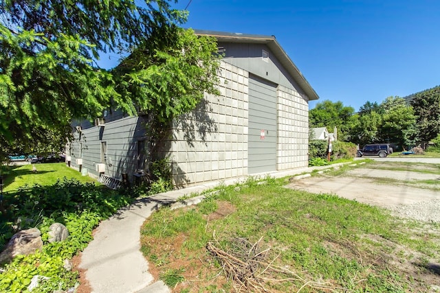 330 E 4th Ave, Colville, WA 99114 - view of side of home