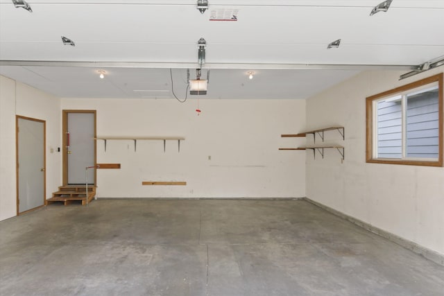 11103 E Main Ave, Spokane Valley, WA 99206 - view of garage