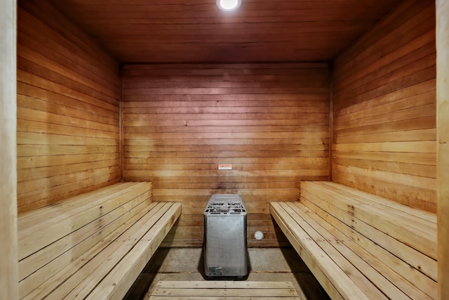 28600 N Mt Spokane Park Dr Unit 603, Mead, WA 99021 - relaxing sauna / steam room with wooden ceiling and wooden walls