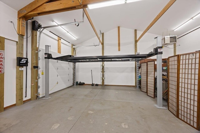 904 E 40th Ave, Spokane, WA 99203 - garage with a heating unit