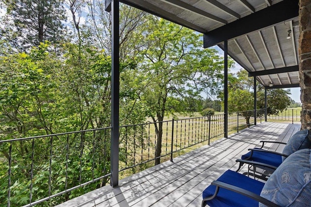 6913 S Ben Burr Rd, Spokane, WA 99223 - view of patio featuring view of wooded area