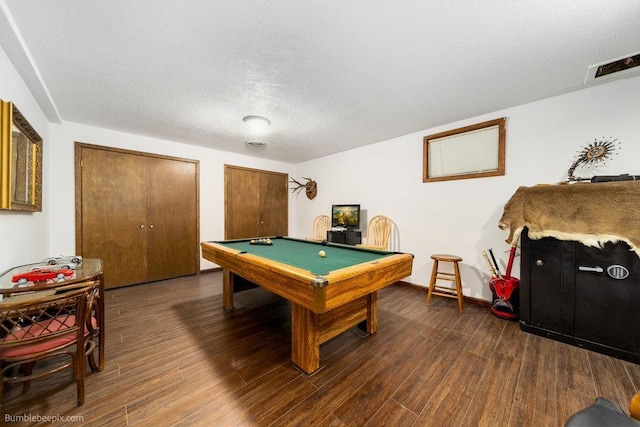 4012 S Terra Verde Dr, Veradale, WA 99037 - recreation room featuring billiards table, dark wood finished floors, and a textured ceiling