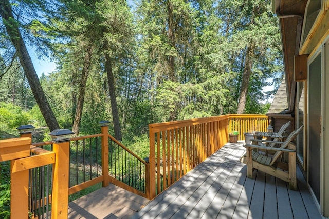 1411 W Spring Ln, Spokane, WA 99218 - view of wooden terrace