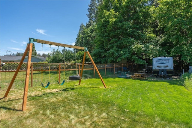 1411 W Spring Ln, Spokane, WA 99218 - view of jungle gym