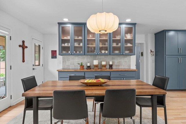 4318 S Magnolia St, Spokane, WA 99203 - dining area with light wood finished floors and recessed lighting