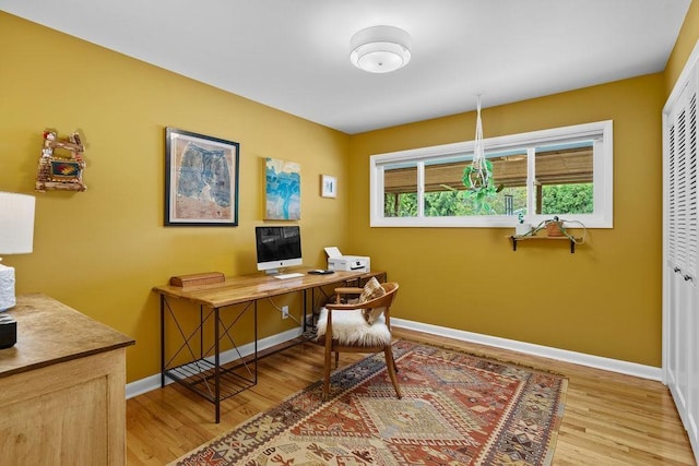 4318 S Magnolia St, Spokane, WA 99203 - office featuring baseboards and light wood-style floors