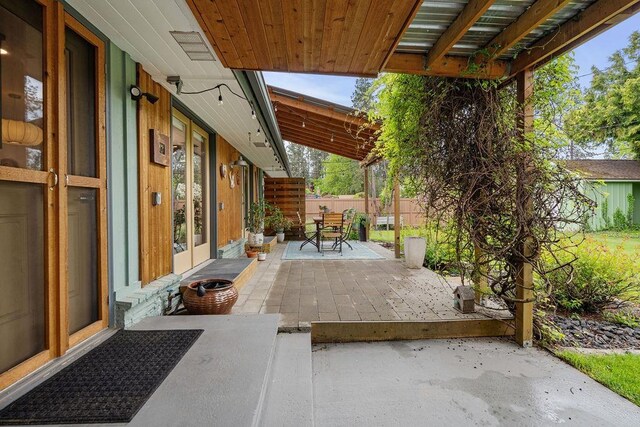 4318 S Magnolia St, Spokane, WA 99203 - fenced backyard with a patio area