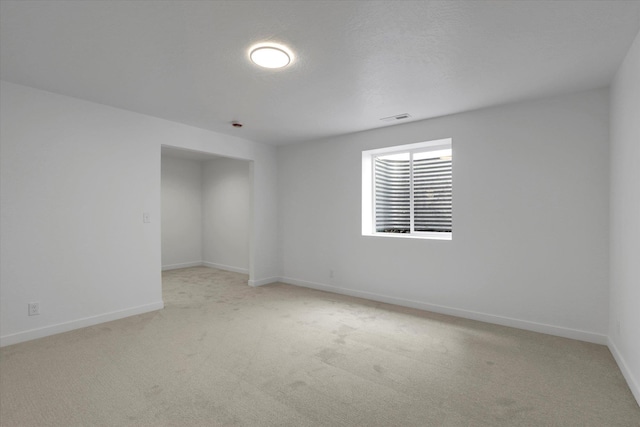 415 S Mckee St, Spokane Valley, WA 99016 - spare room with light carpet and baseboards