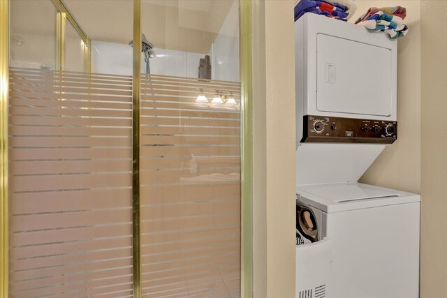 491 Eastshore Rd, Newport, WA 99156 - laundry room with stacked washing machine and dryer