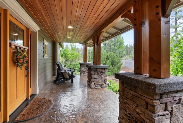 1122 E Hangman Ln, Spokane, WA 99224 - view of porch
