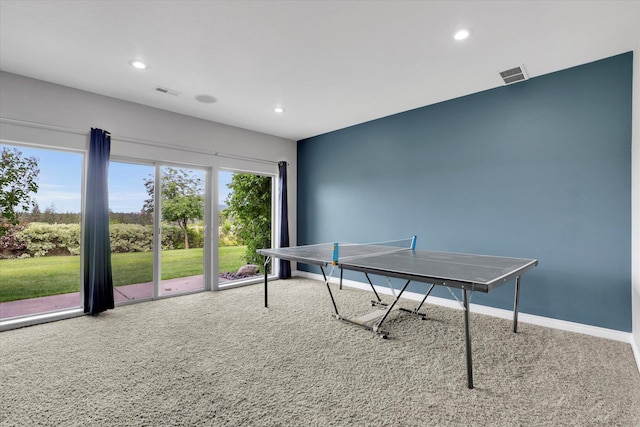 903 E Harding Ct, Spokane, WA 99218 - rec room featuring carpet floors, recessed lighting, and baseboards