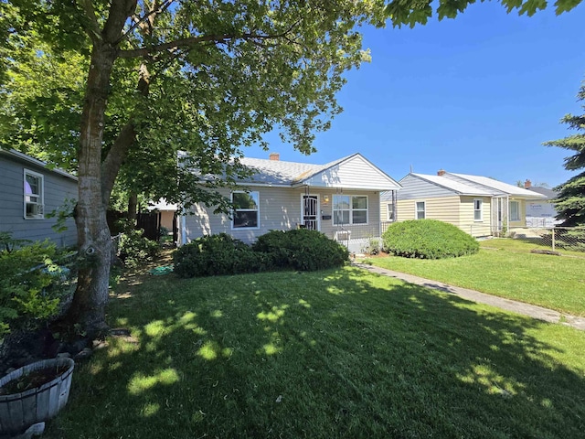 1117 E Garland Ave, Spokane, WA 99207 - view of front of house with a chimney