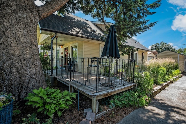 934 E 38th Ave, Spokane, WA 99203 - view of deck