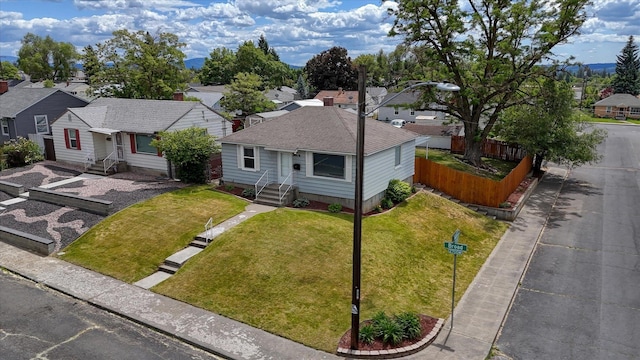 2729 W Broad Ave, Spokane, WA 99205 - view of front of property with a residential view