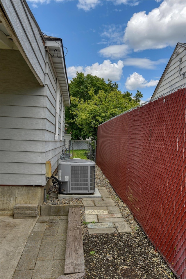 2729 W Broad Ave, Spokane, WA 99205 - view of property exterior featuring cooling unit