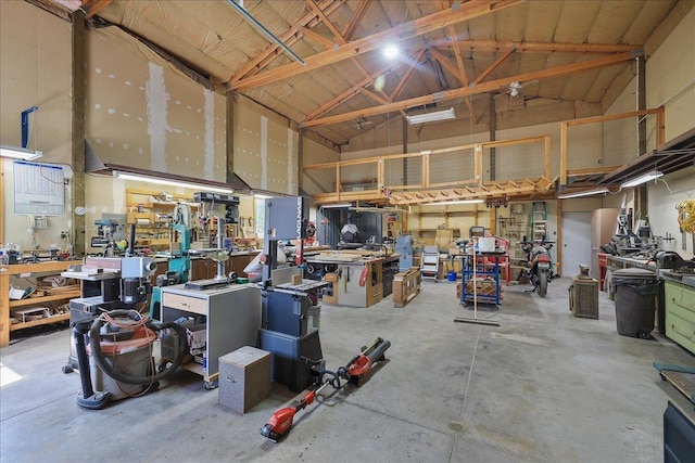 21123 S Cheney Spangle Rd, Cheney, WA 99004 - garage featuring a workshop area
