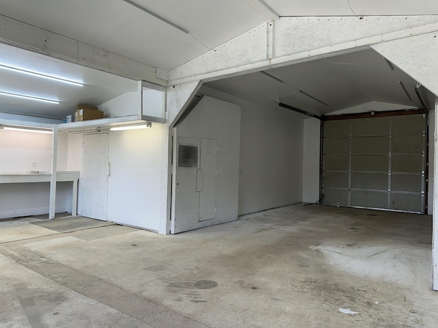 30710 N Newport Hwy, Chattaroy, WA 99003 - view of garage