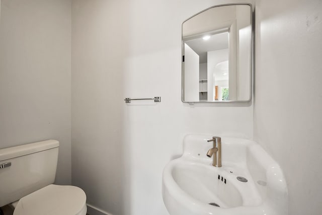 2603 E Wellesley Ave, Spokane, WA 99217 - bathroom featuring toilet and a sink