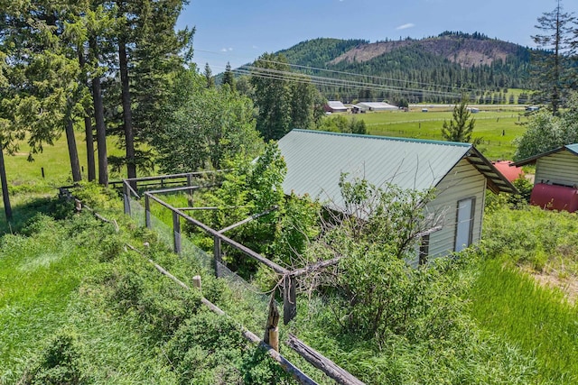 252 Davaz-Carlton Rd, Newport, WA 99156 - view of mountain background