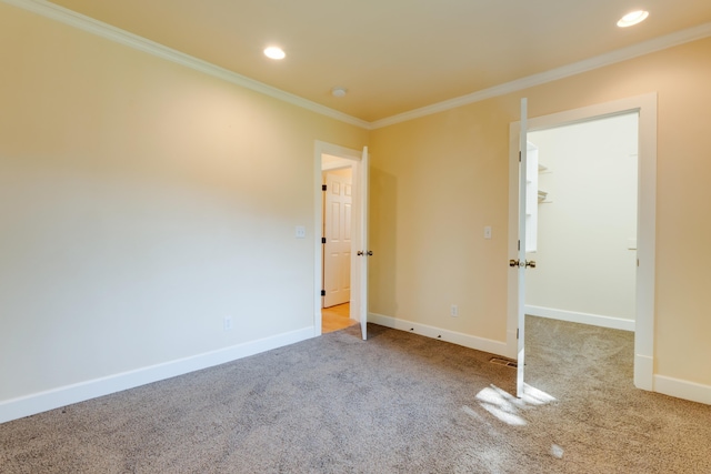 523 S Hatch St, Spokane, WA 99202 - unfurnished room with crown molding, carpet floors, baseboards, and recessed lighting