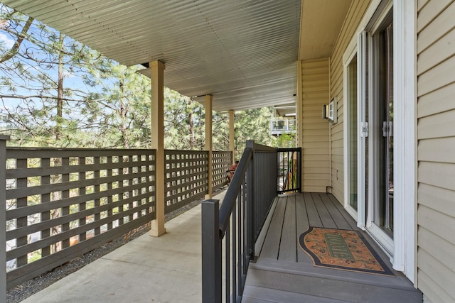 526 W Willapa Ct, Spokane, WA 99224 - view of porch