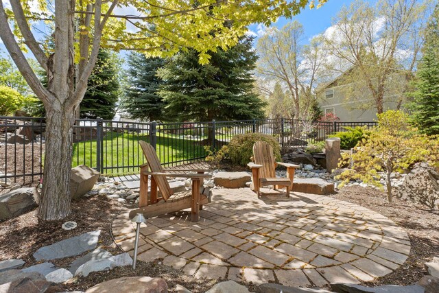 526 W Willapa Ct, Spokane, WA 99224 - view of patio