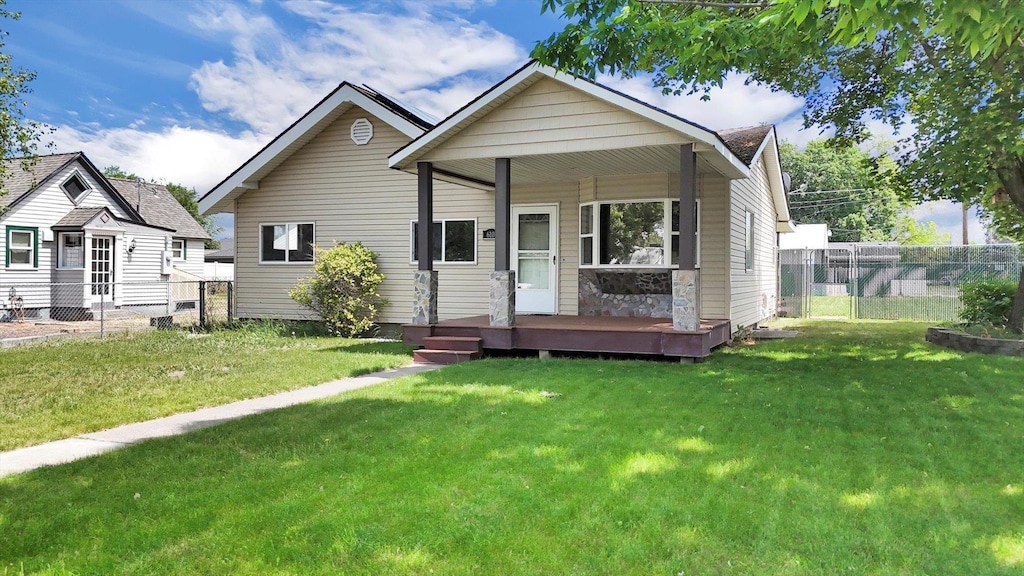 6106 N Howard St, Spokane, WA 99205 - bungalow-style home with a deck
