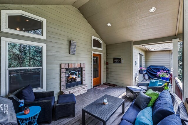 13906 E 39th Ln, Veradale, WA 99037 - wooden deck featuring outdoor lounge area