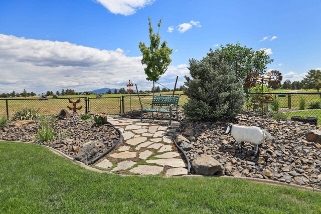 1002 N High Desert Dr, Deer Park, WA 99006 - view of yard