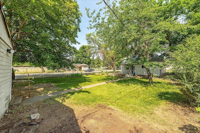 2304 E Dalke Ave, Spokane, WA 99207 - view of yard