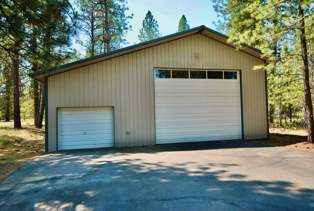 3704 E Pineland Rd, Colbert, WA 99005 - view of detached garage