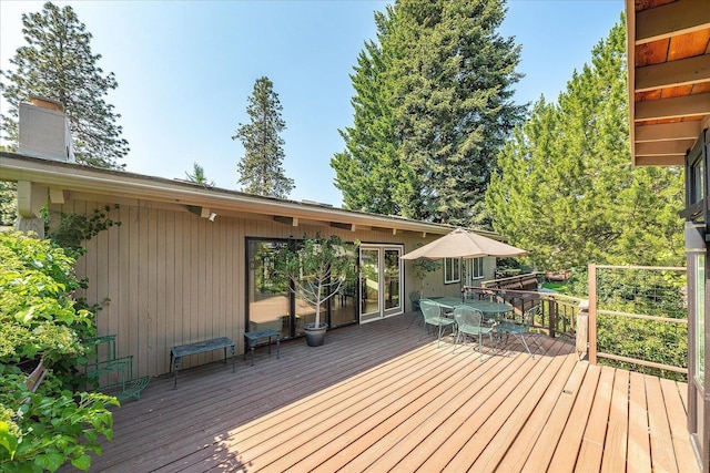 2111 E 34th Ave, Spokane, WA 99203 - wooden terrace with outdoor dining space