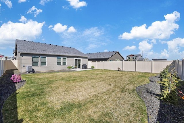 8113 S Safflower St, Cheney, WA 99004 - back of property with a patio area